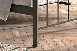 Tweepersoonsbed Sacha 140x200 – Zwart Metalen Bedframe Inclusief Lattenbodem