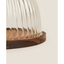 Acaciahouten serveerschaal Linea met glazen deksel – 22 cm