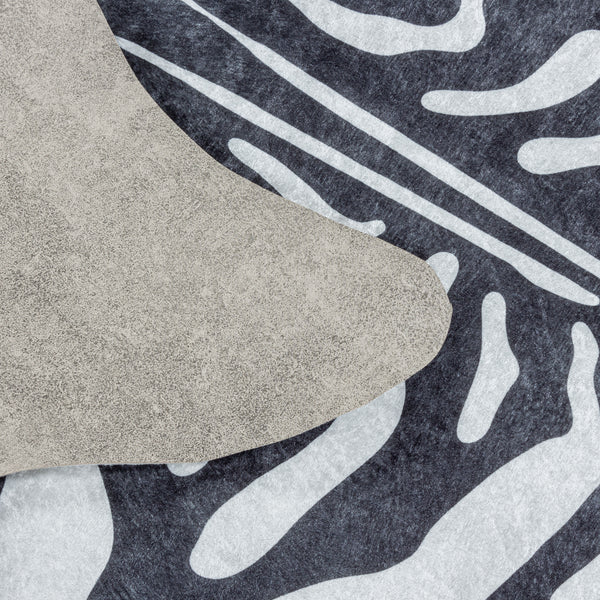 Vloerkleed ETOSHA 4111 Black – Diervriendelijke Imitatie Dierenprint – detailfoto 2