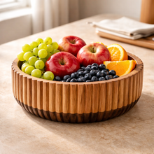 Acaciahouten kom Ø26x8 cm - houten serveerkom met ribbelstructuur - Acora collectie