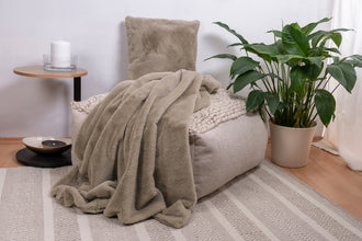 Fluffy Dekenset 2-delig – Taupe – Super Zacht & Warm Design