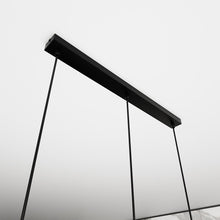 ISTAR 3-Lichts Langwerpige Hanglamp – Zwart Staal met Gemengde Glazen Kappen Eettafelmodel