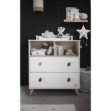Complete OSLO babykamer – 3-delige babykamer set met bed 120x60 cm, commode en kledingkast – Wit en hout