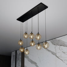 COSMO 9-Lichts Hanglamp – Zwart Staal met Honingkleurige Glazen Kappen