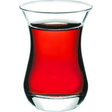 turks theeglas 160 ml met rode thee